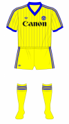 Hellas-Verona-1984-1985-adidas-away-maglia-Scudetto-01.png