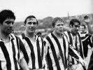 juventus_1969-70_-_Roma_vs_Juventus_-_Salvadore,_Leonardi,_Haller,_Anastasi.jpg