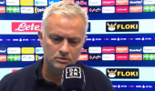 mourinho-dazn-infastidito.png
