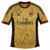 terza-maglia-milan-2013-2014-595x595.jpg